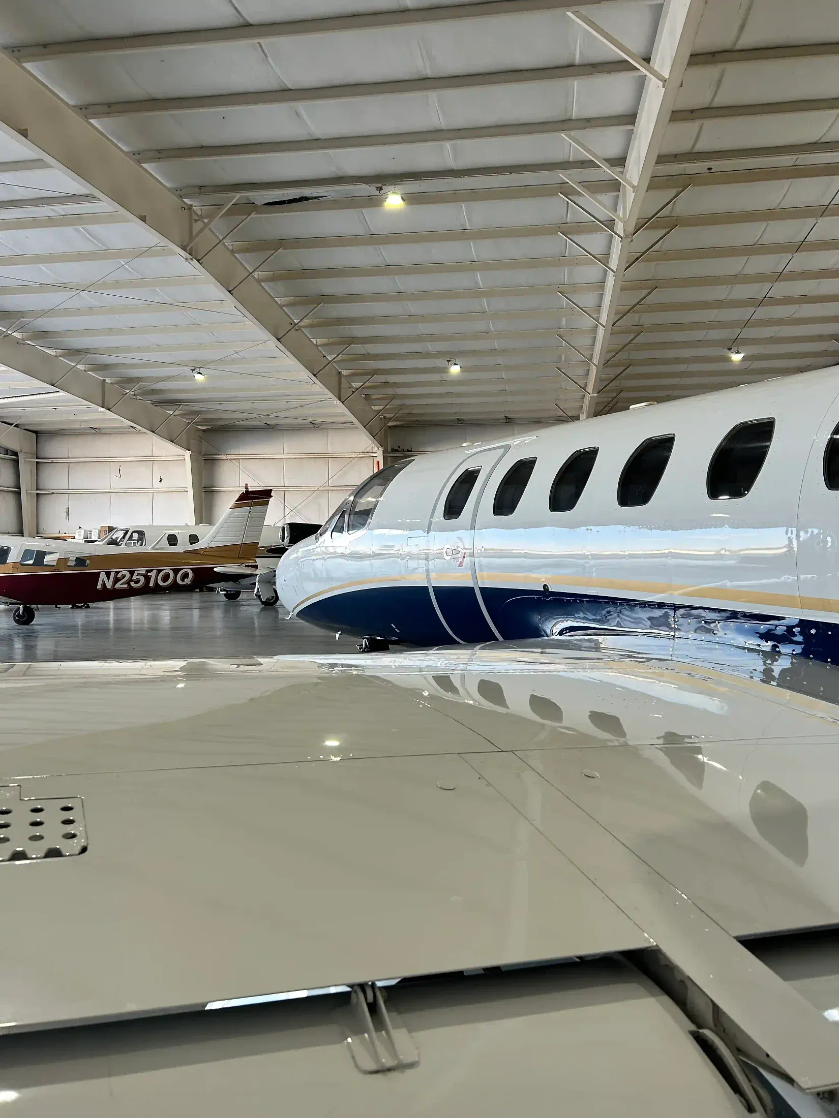Citation S/II with a deep gloss after paint polishing, aircraft buffing and waxing across Arkansas, Oklahoma, Missouri and Kansas