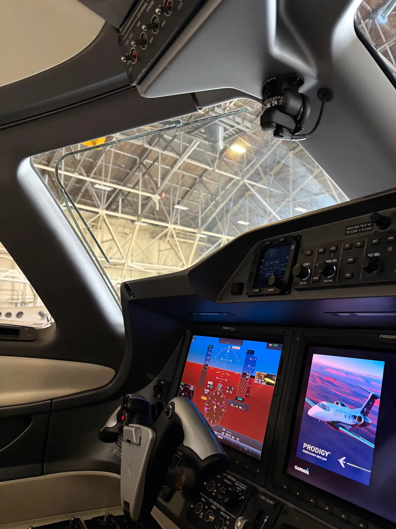 Phenom 300 flight deck, detail, mobile aircraft detailing across Arkansas, Oklahoma, Missouri and Kansas