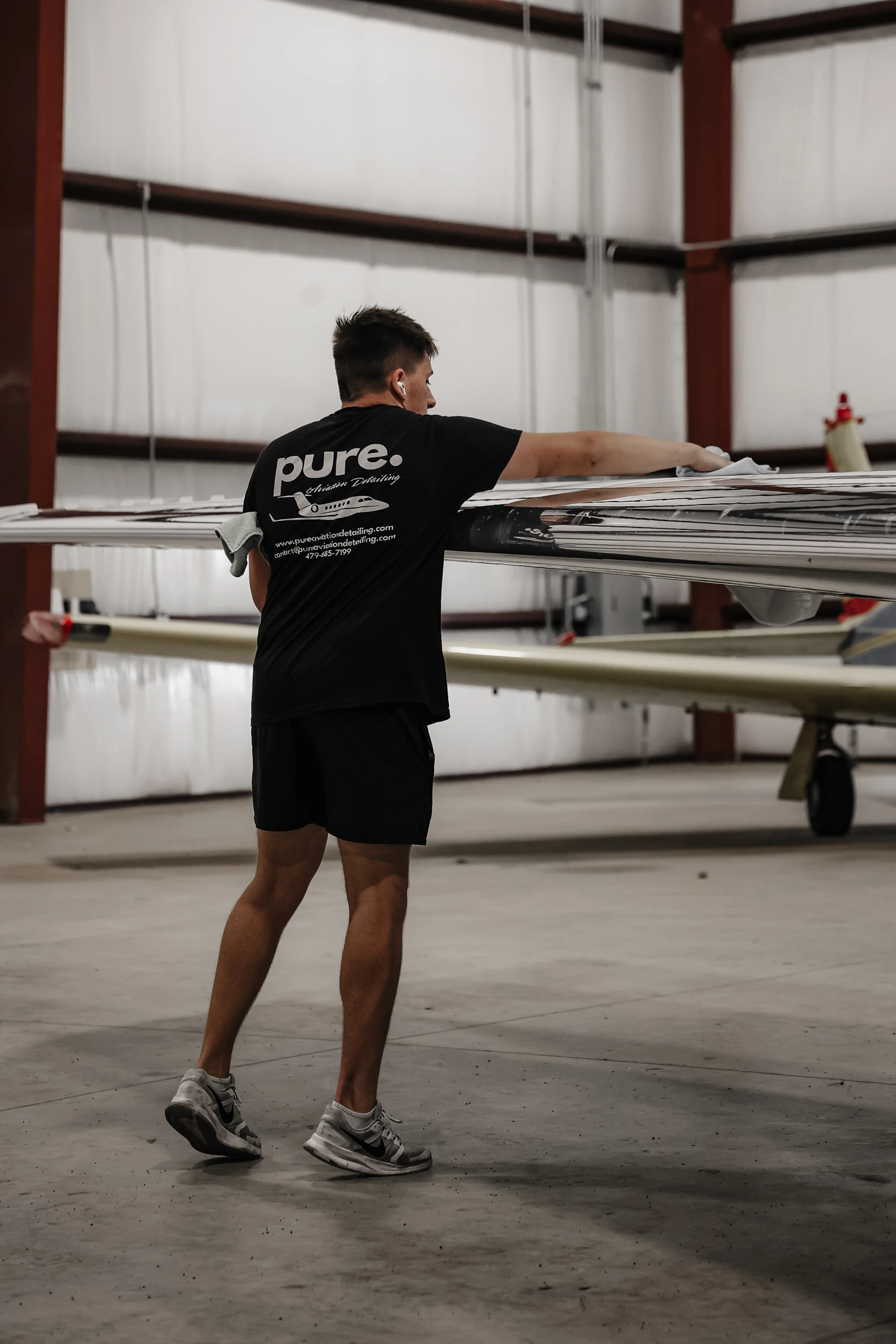 Exterior dry wash in the hangar