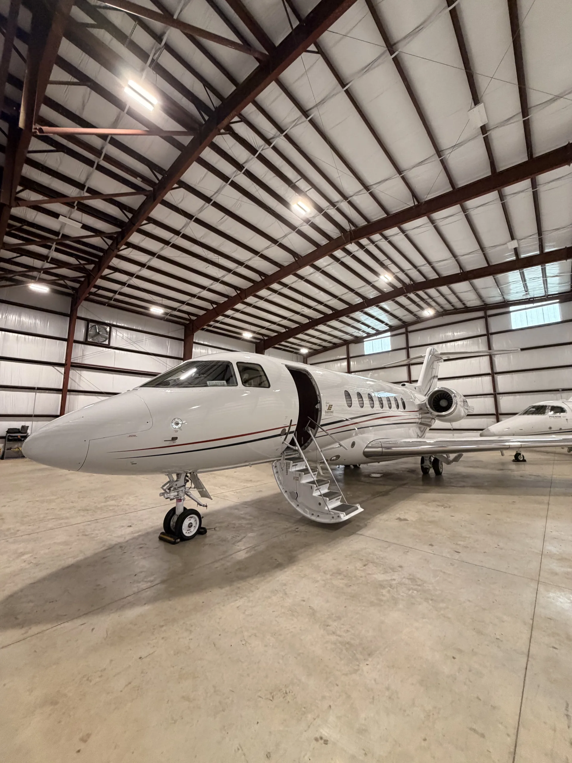 Hawker — dry wash exterior